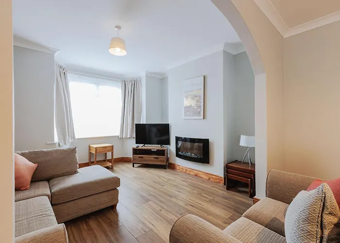 The Broadway Lägenhet *